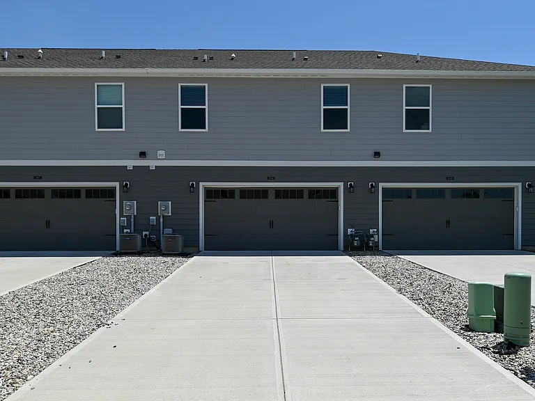 1964 Rowena Ln — Photo 57