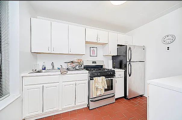 1st image of 171 E 81st St #2H
