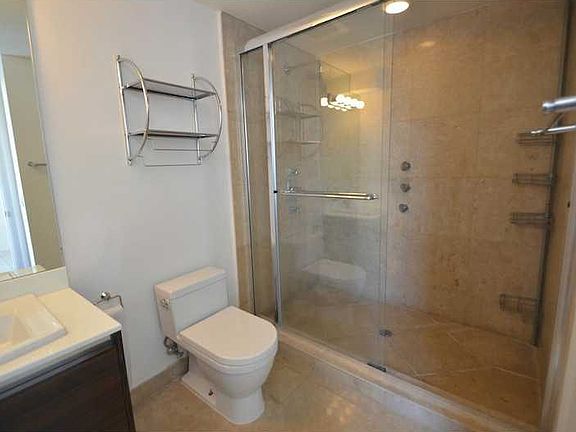 4th image of 3737 Collins Ave #N306