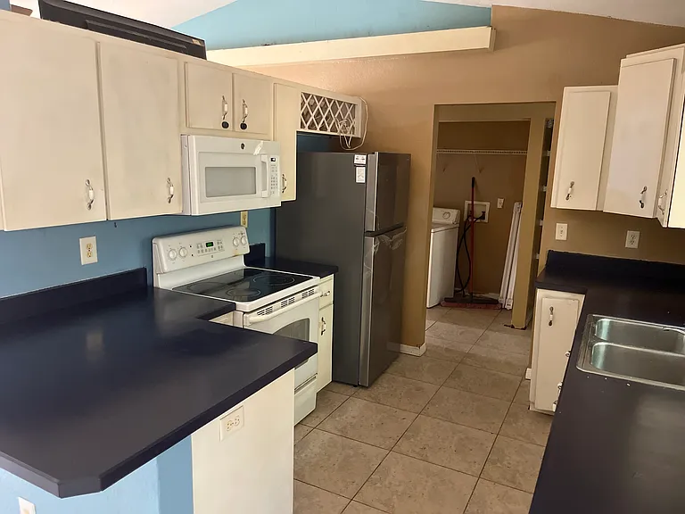 27 Bahia Trce — Photo 18