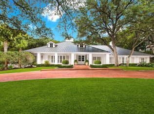 300 Devine Rd, Olmos Park, TX 78212