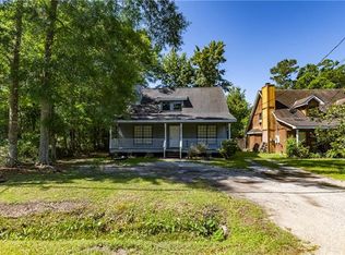 2001 Bluebird St, Slidell, LA 70460