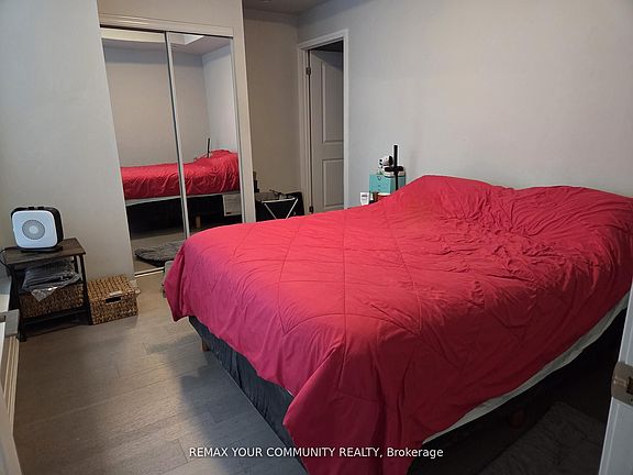 5th image of 8 Mercer St #1208