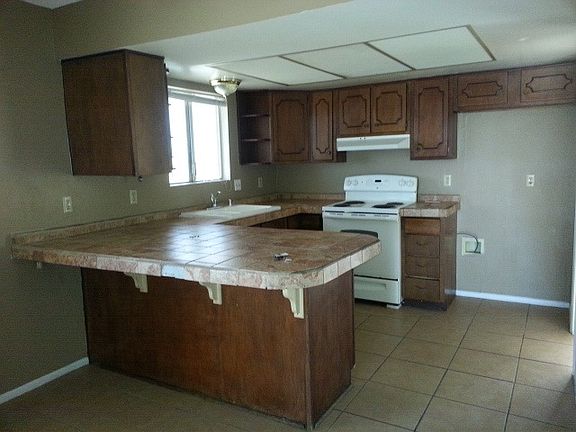 4th image of 3500 Jamaica Blvd S