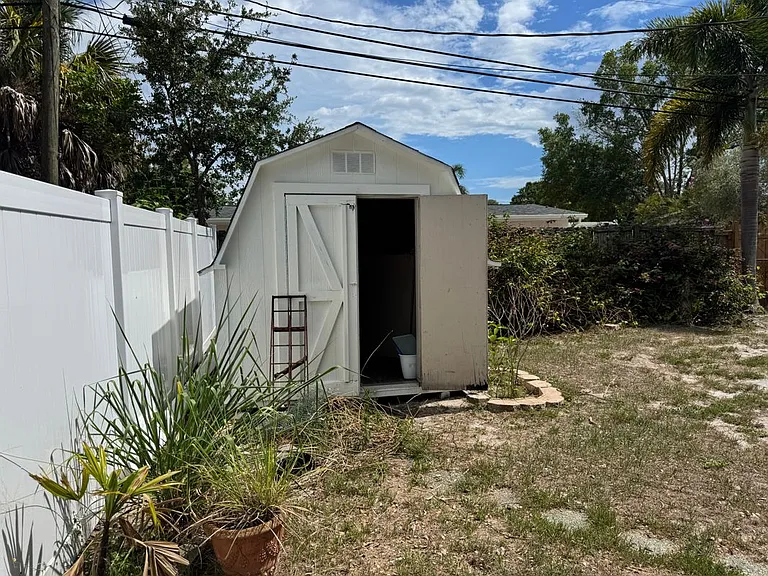 4406 W Oklahoma Ave — Photo 21