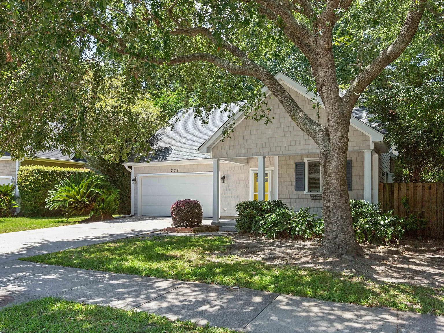 4 bed, 2089 sqft, $3,650 — Photo 2