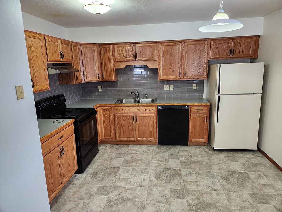 1st image of 204 E Granite Ave #A