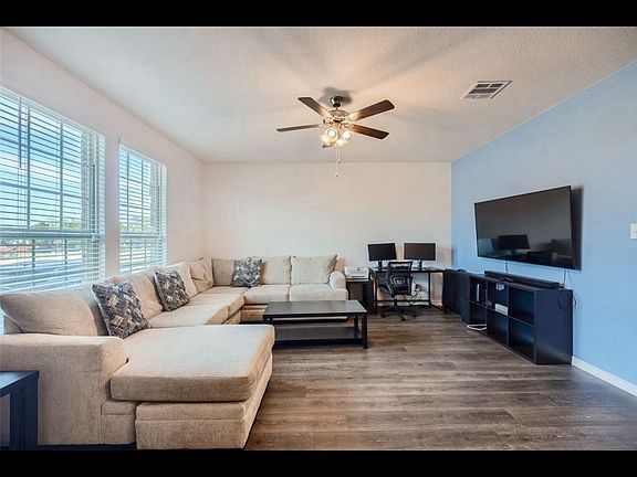 2nd image of 2221 Steer Creek Pl