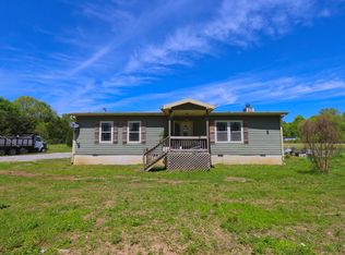 32 Winding Hills Ln, Gordonsville, TN 38563