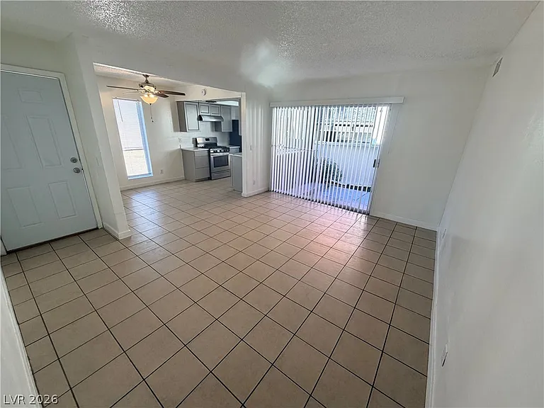 1405 Vegas Valley Dr #193 — Photo 4