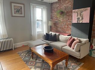 903 N Van Buren St #903, Wilmington, DE 19806