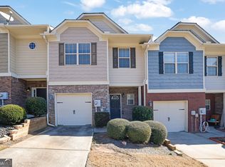 55 Burns View Ct, Lawrenceville, GA 30044