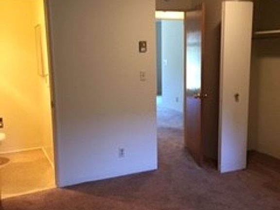 4th image of 324 N Chorro St APT 7