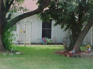 5402 Botany Ln, Houston, TX 77048