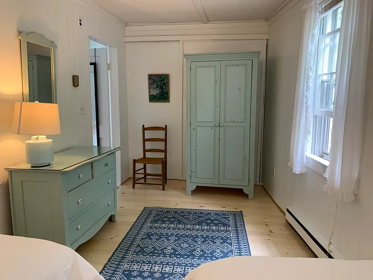 3 Hall St — Photo 13
