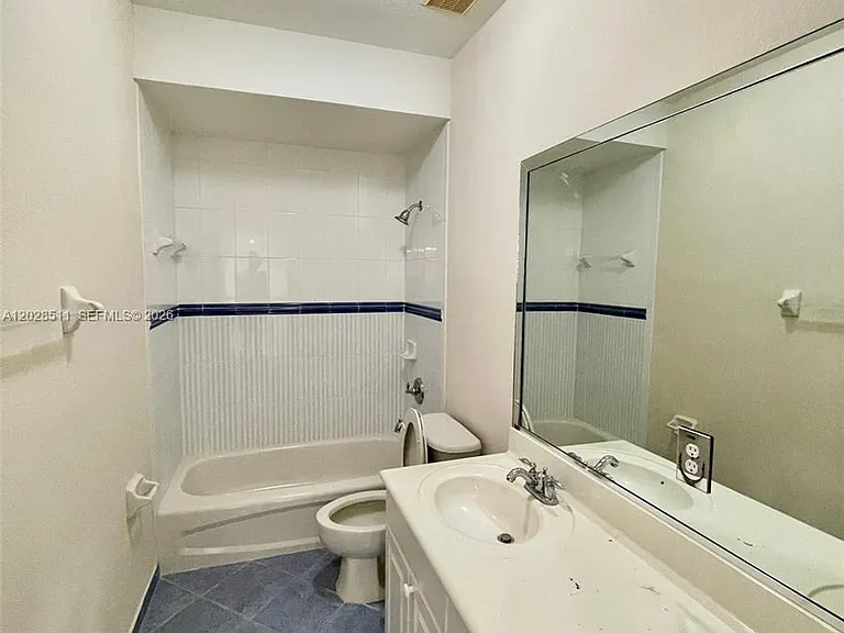8230 SW 164th Ct — Photo 15
