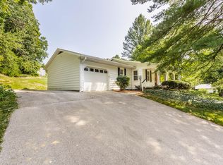 1604 W 17th St, Bloomington, IN 47404