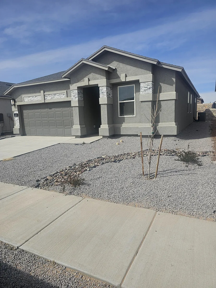 Building Photo - 14929 William Meshel Dr