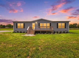 943 Highway 64, Lawrenceburg, TN 38464