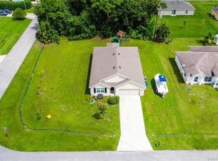 991 SW Fable Ave, Port Saint Lucie, FL 34953