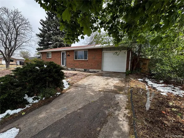 906 S Moline Street, Aurora, CO 80012
