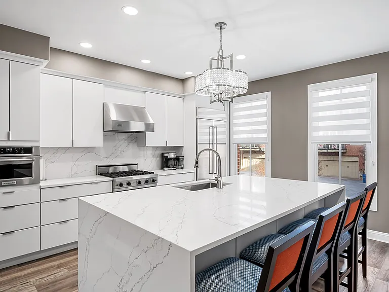 2323 Boston St #4 — Photo 5