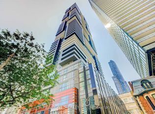 7 Grenville St #1606, Toronto, ON M4Y 0E9
