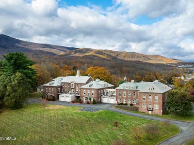 4 Edmunds St UNIT A101, Adams, MA, 01220