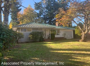 465 NW Ebberts Ave, Hillsboro, OR