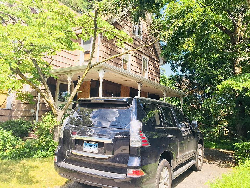 2nd image of 115 Ellsworth Ave #0