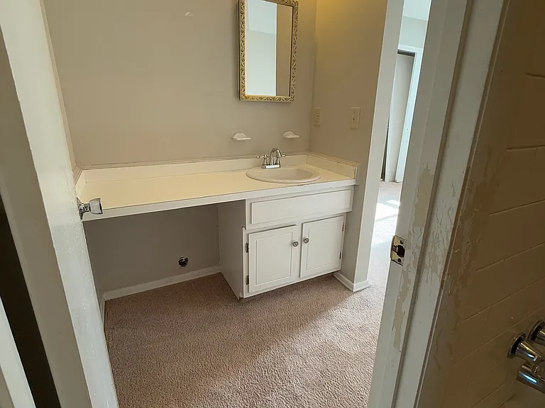 1708 N Hamilton St #C — Photo 20