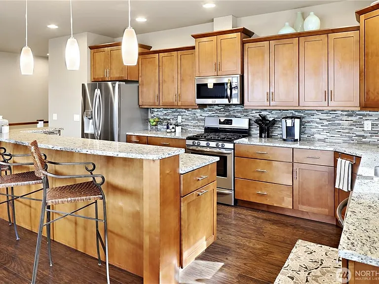 3705 Bristol St — Photo 6