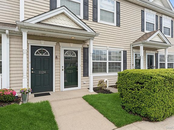 5th image of 1123 Willow Lane
