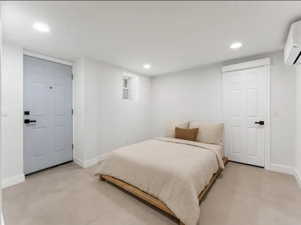 437 Bramhall Avenue image 15 of 26