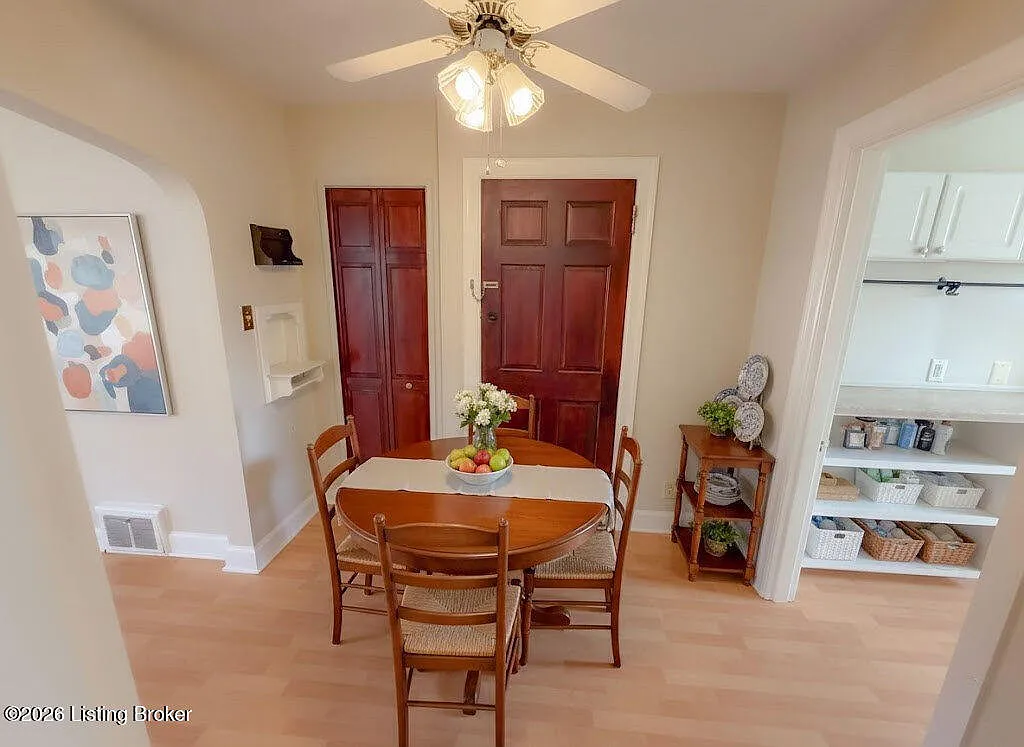 1 bed, 1.0 bath, 625 sqft, $975 — Photo 3