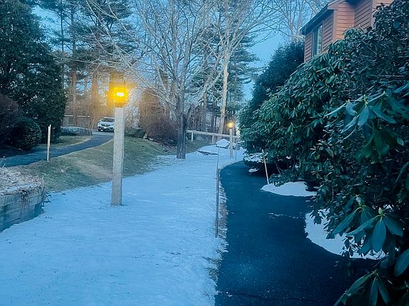 4th image of 110 Dunvegan Woods Drive #110