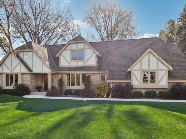 N24W30817 Fairway COURT, Pewaukee, WI 53072