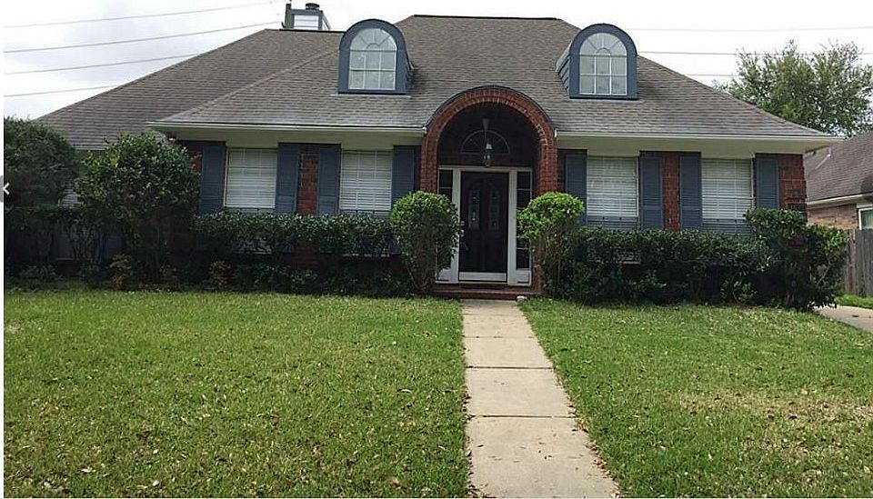 1st image of 4627 Meadow Green Dr