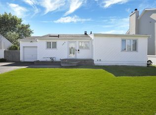 129 Morton Blvd, Plainview, NY 11803