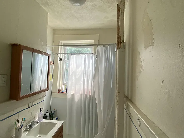 235 Park Dr #32 — Photo 5