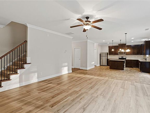 5th image of 1423 Stone Ridge Ct