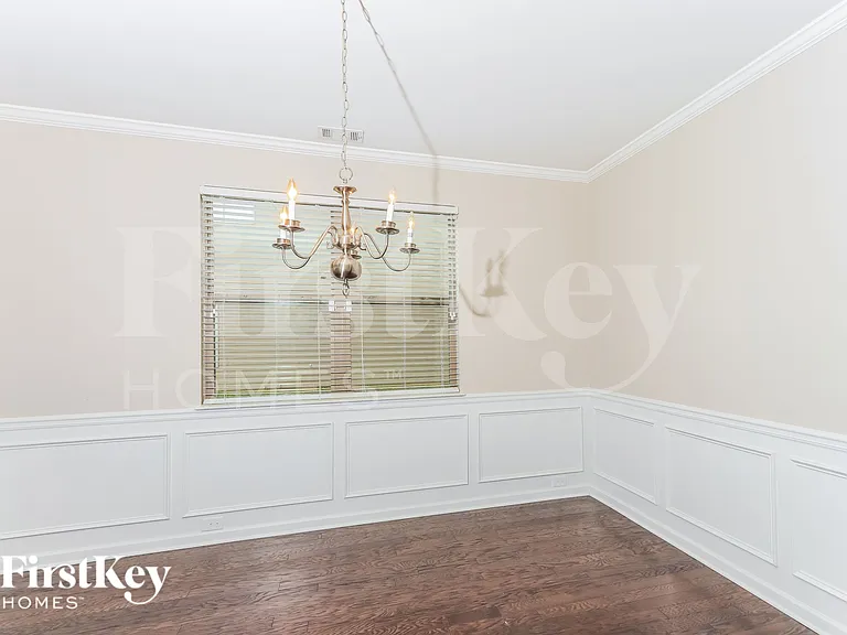 356 Madison Grace Ave — Photo 4
