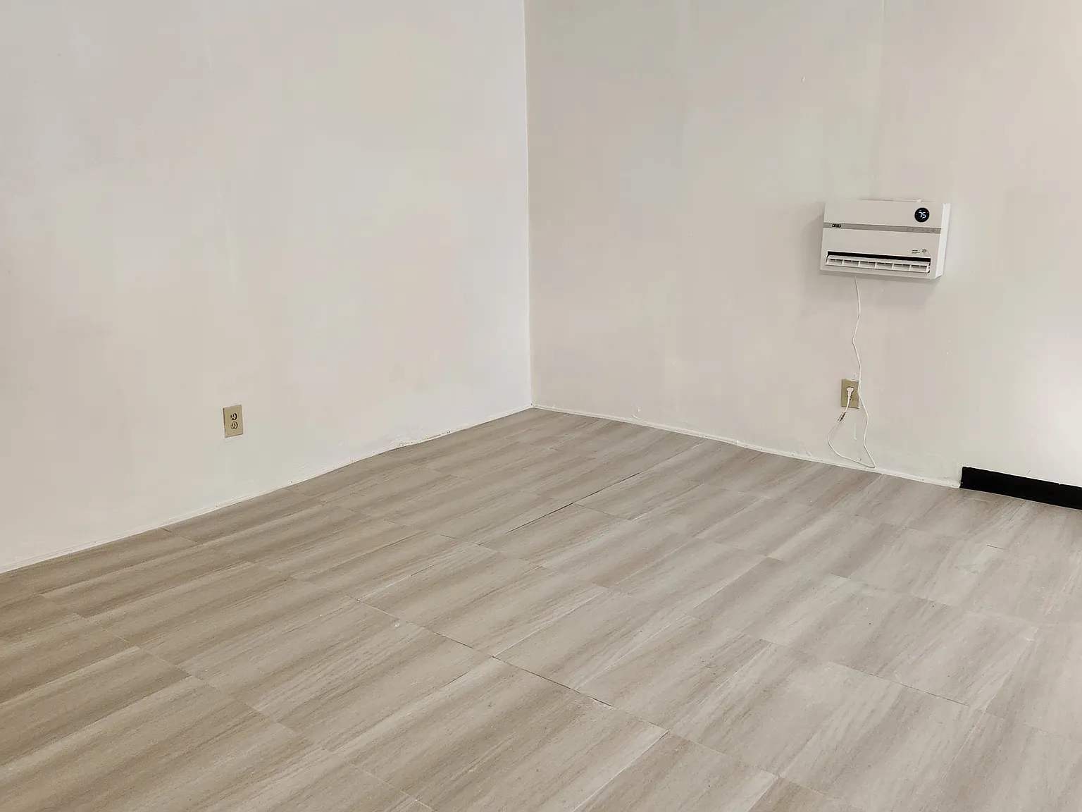 1 bed, 750 sqft, $1,350 — Photo 4