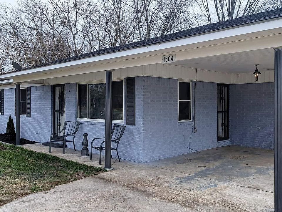 1st image of 1504 Oak Dr