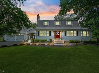 2 Euclid Ave, Hillsborough, NJ 08844