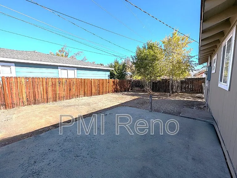760 Balzar Cir #A — Photo 15