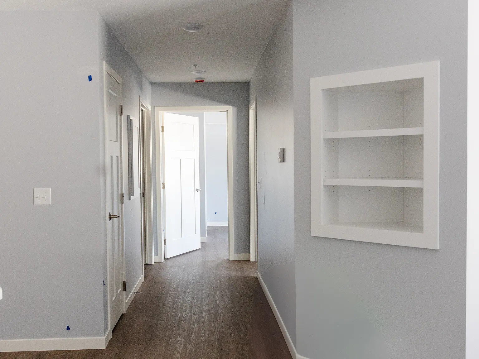 1 bed, 1100 sqft, $1,800 — Photo 3