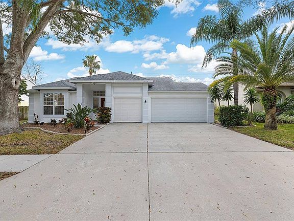 2nd image of 2665 Aster Dr