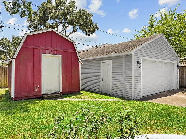 1705 Althea Dr — Photo 23