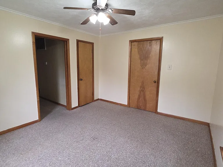 1001 N State St — Photo 6